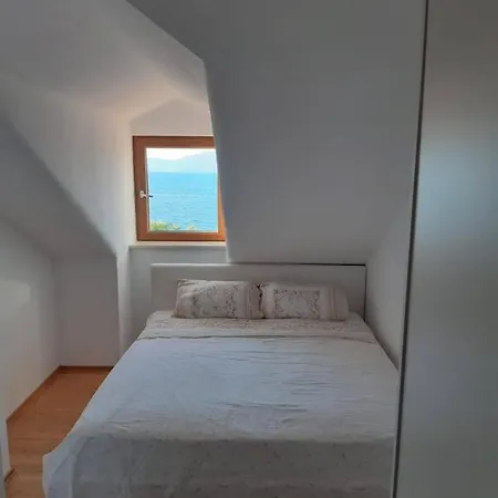 Apartment Elen *